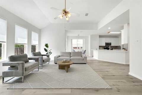 3801 Goose Creek Parkway, Garland, TX 75040