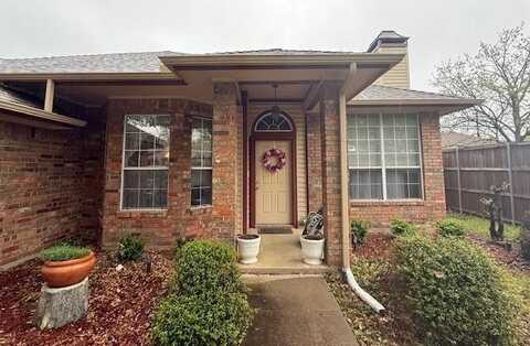 1221 Oak Tree Street, Denton, TX 76209