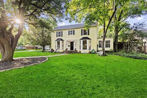425 W Belden Street, Sherman, TX 75092