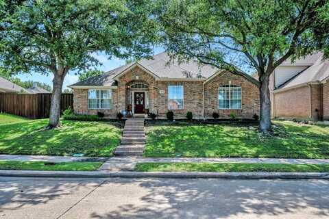 2404 Queens Court, Carrollton, TX 75006