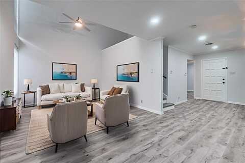 576 E Avenue J, Grand Prairie, TX 75050
