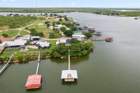 326 Moonshine Circle, Seymour, TX 76380