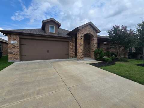 9104 Herringbone Drive, Fort Worth, TX 76131