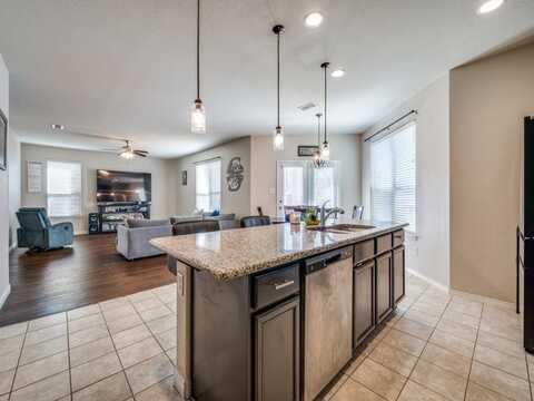 1800 Ridge Creek Lane, Aubrey, TX 76227