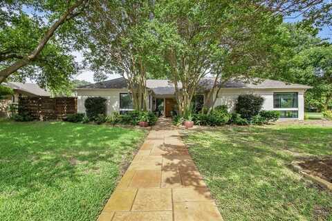 3330 Creekbend Drive, Garland, TX 75044