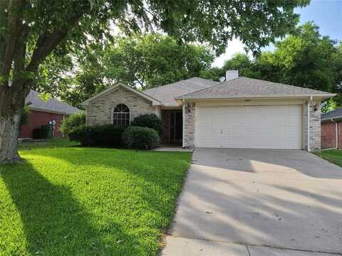 3015 Scenic Glen Drive, Mansfield, TX 76063