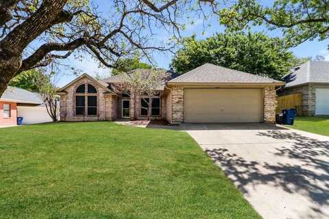 665 Cardinal Ridge Road, Burleson, TX 76028