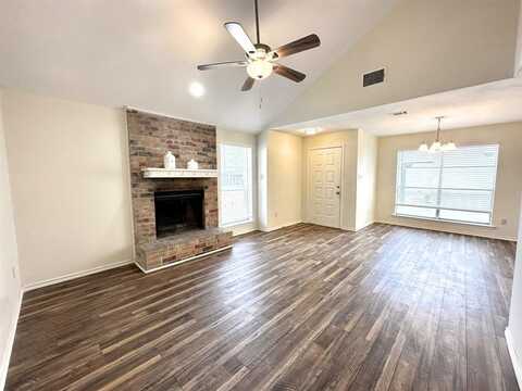 2335 Sherry Street, Arlington, TX 76014