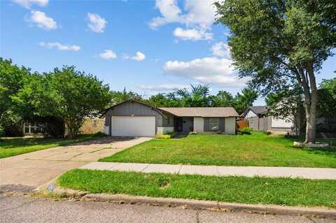 2629 Peach Tree Lane, Irving, TX 75062