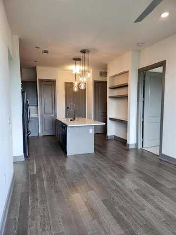 2700 Old Denton Road, Carrollton, TX 75007