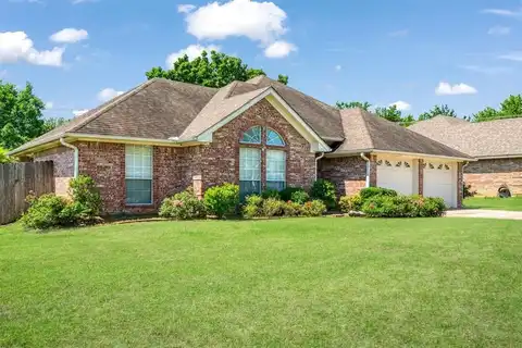 3750 CASTLEGATE Drive, Paris, TX 75462