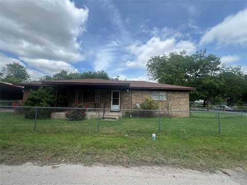 803 Harris Street, Bellmead, TX 76705