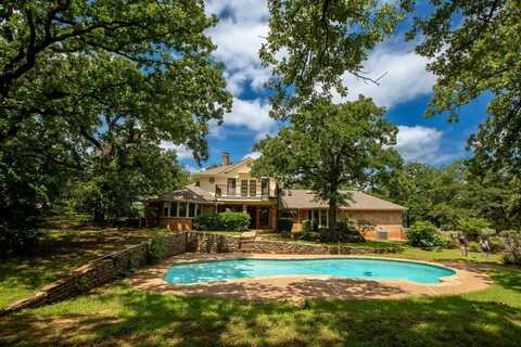 6837 Roberts Lane, Fort Worth, TX 76140