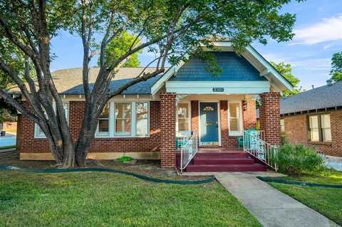 2301 W Rosedale Street S, Fort Worth, TX 76110