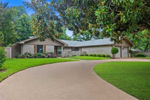 2214 Briarwood Boulevard, Arlington, TX 76013