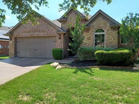 8133 Black Sumac Drive, Fort Worth, TX 76131