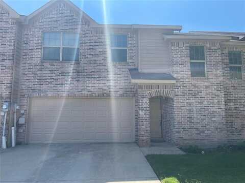 2311 Calendar Court, Grand Prairie, TX 75050