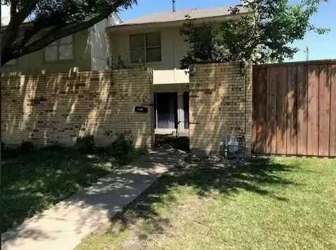 501 Towne House Lane, Richardson, TX 75081