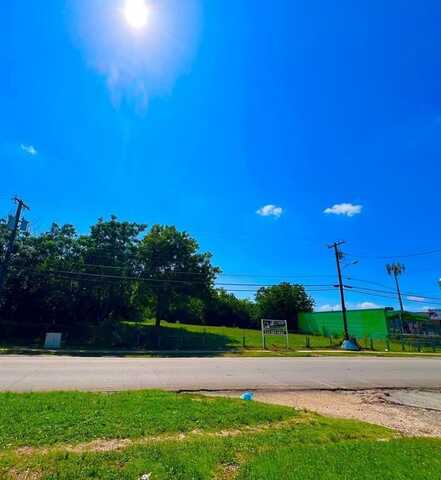 411 N Gilpin Avenue, Dallas, TX 75211