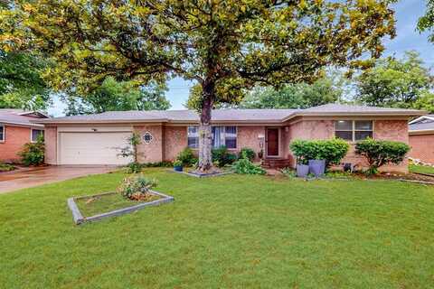 5417 Jane Anne Street, Haltom City, TX 76117