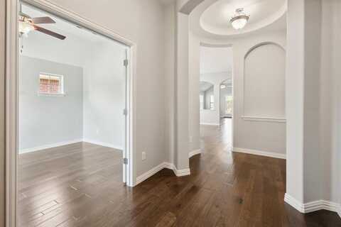 6700 Roaring Creek, Denton, TX 76226