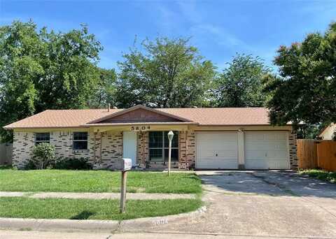 5804 Rosalyn Drive, Watauga, TX 76148