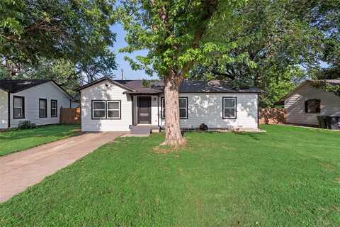 228 Harrison Lane, Hurst, TX 76053