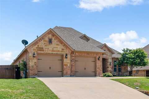 705 La Paloma Road, Sanger, TX 76266