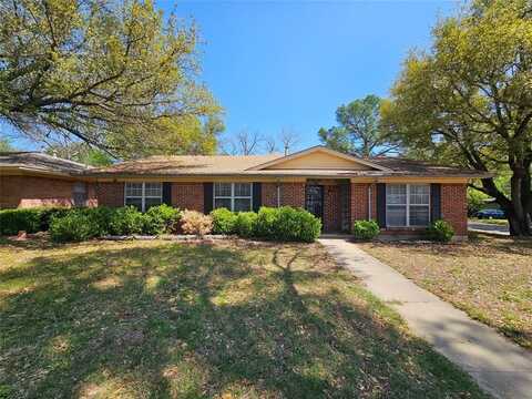 2100 Redwood Place, Denton, TX 76209