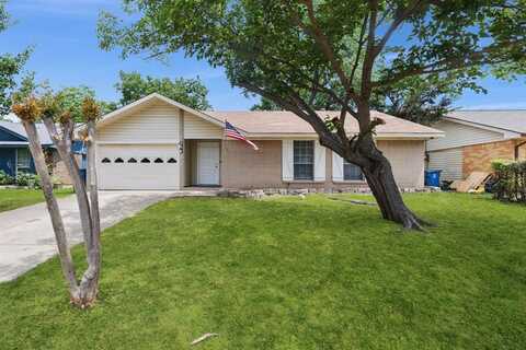623 Bentwood Drive, Lewisville, TX 75067