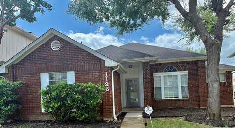 1126 Holly Drive, Carrollton, TX 75010