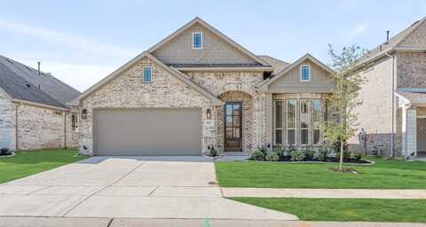 1032 Snowy Owl Drive, Alvarado, TX 76009