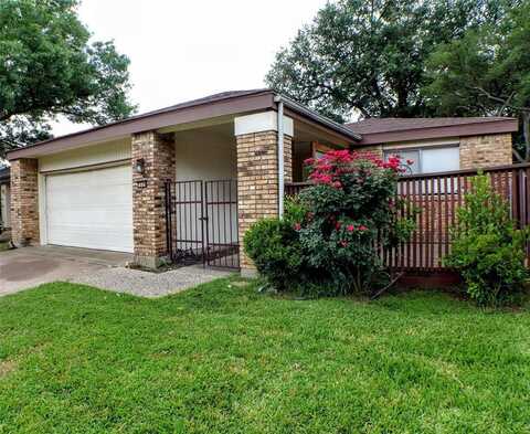 1608 Grandview Drive, Arlington, TX 76012