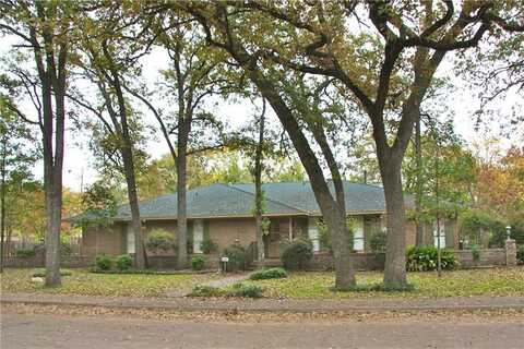 1612 Canyon Oaks Drive, Irving, TX 75061