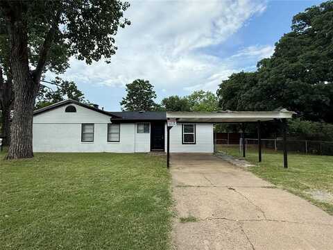 2138 Cambridge Drive, Irving, TX 75061