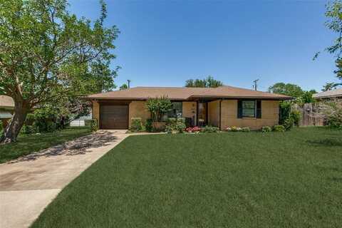 303 Hillcrest Avenue, Richardson, TX 75081