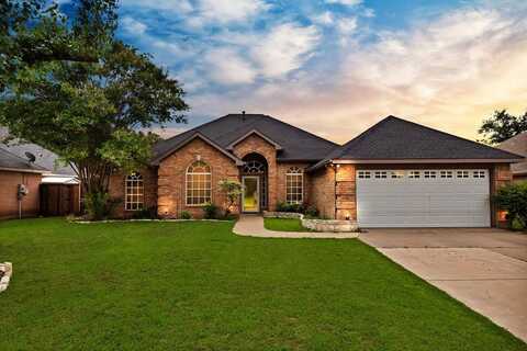 1526 Brittany Lane, Mansfield, TX 76063
