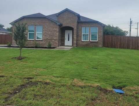 1221 Gannon Lane, DeSoto, TX 75115