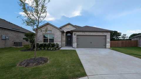 508 LANKFORD FARMS Drive, Cleburne, TX 76031