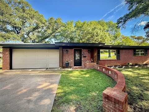 1415 Scenic Drive, Graham, TX 76450