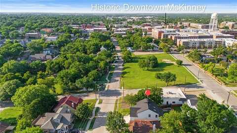 403 S Kentucky Street, McKinney, TX 75069