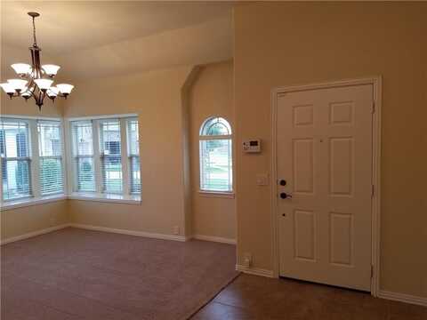 701 Meadowbrook Lane, Mansfield, TX 76063