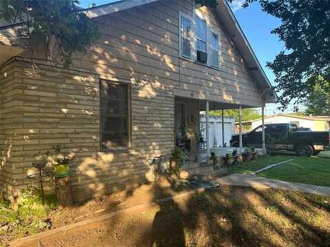 208 Erie Street, Cleburne, TX 76031