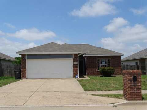 2013 Alanbrooke Drive, Fort Worth, TX 76140