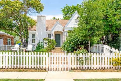 4112 Pershing Avenue, Fort Worth, TX 76107