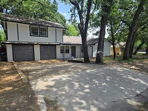 605 Vine Street, Euless, TX 76040