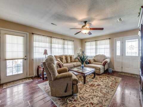 1662 Ross Lane, Boyd, TX 76023