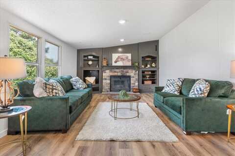 4033 County Road 310, Cleburne, TX 76031
