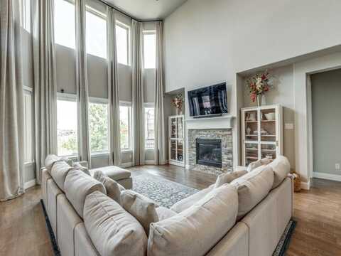 720 Lawndale Street, Celina, TX 75009