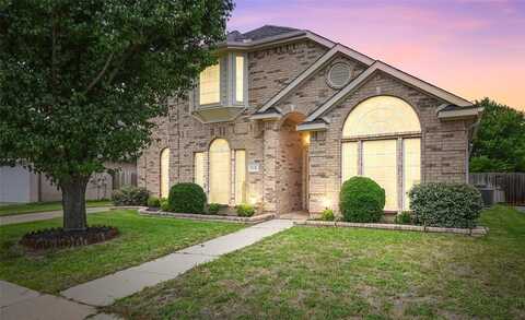 315 Hudson Falls Drive, Arlington, TX 76002